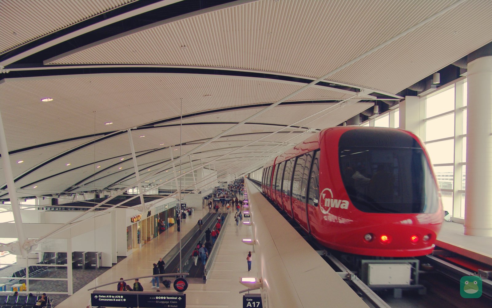 Edward H. McNamara Terminal, Detroit Metropolitan Airport