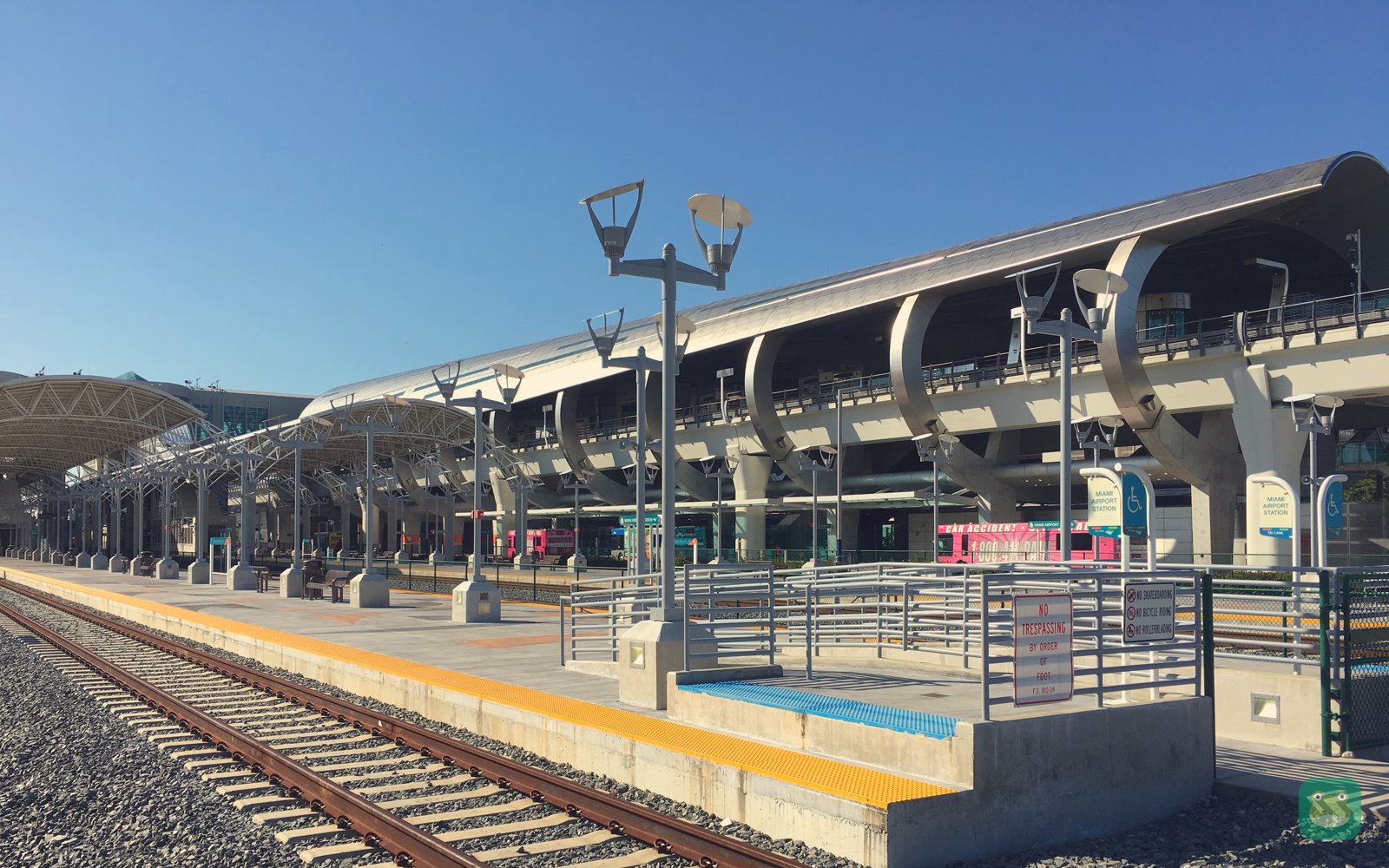 Miami International Airport Metrorail and Tri-Rail station