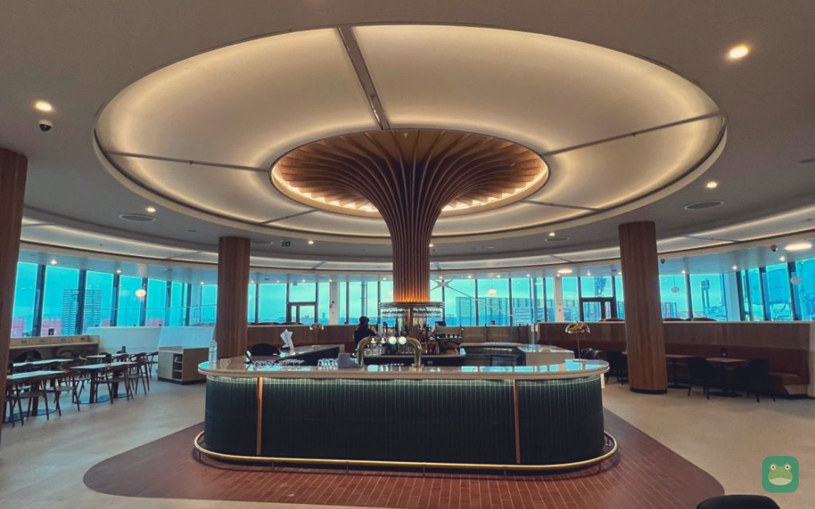 The refurbished 51st & Green Lounge, Dublin Terminal 2
