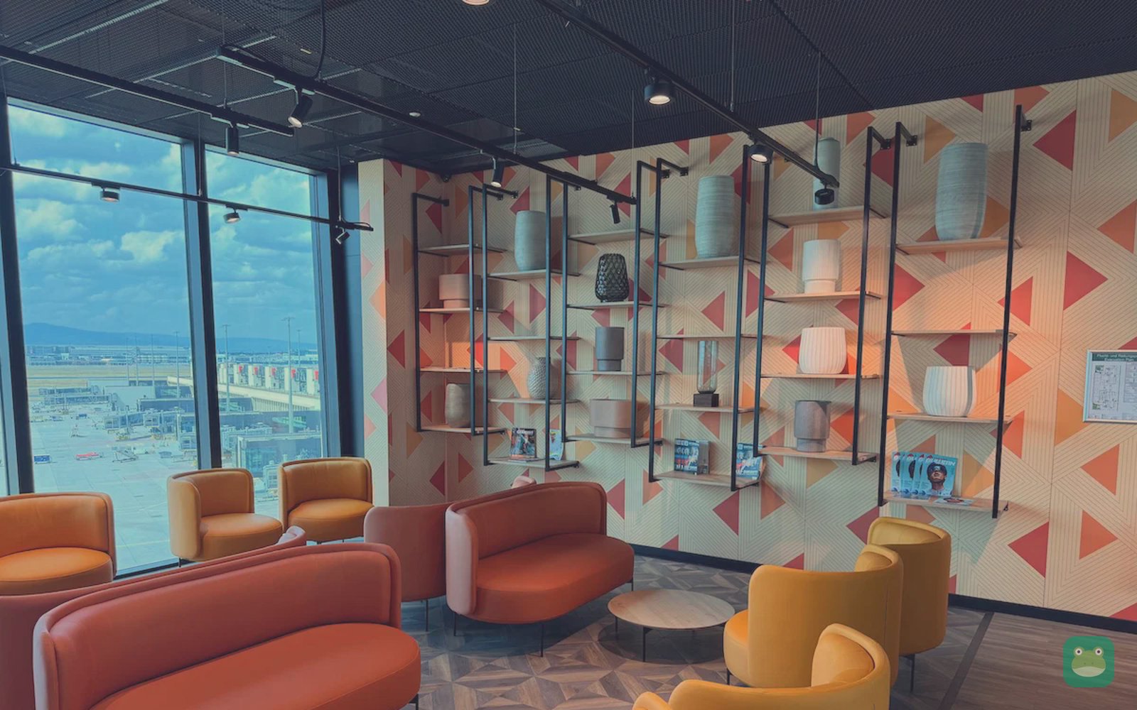 Priority Lounge, FRA Terminal 3 — lounge seating