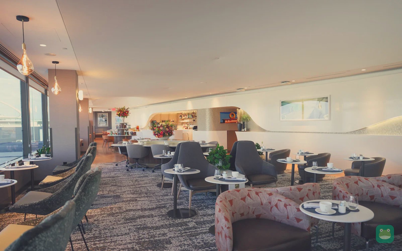 Delta One Lounge, LAX Terminal 2 — lounge seating