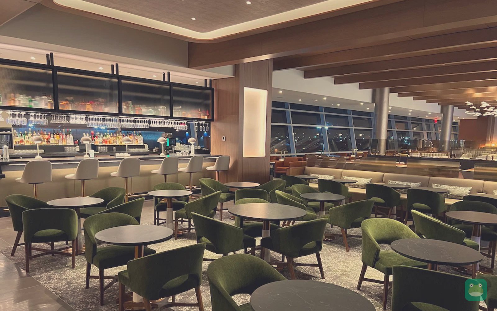 Soho Lounge, JFK Terminal 8 — bar