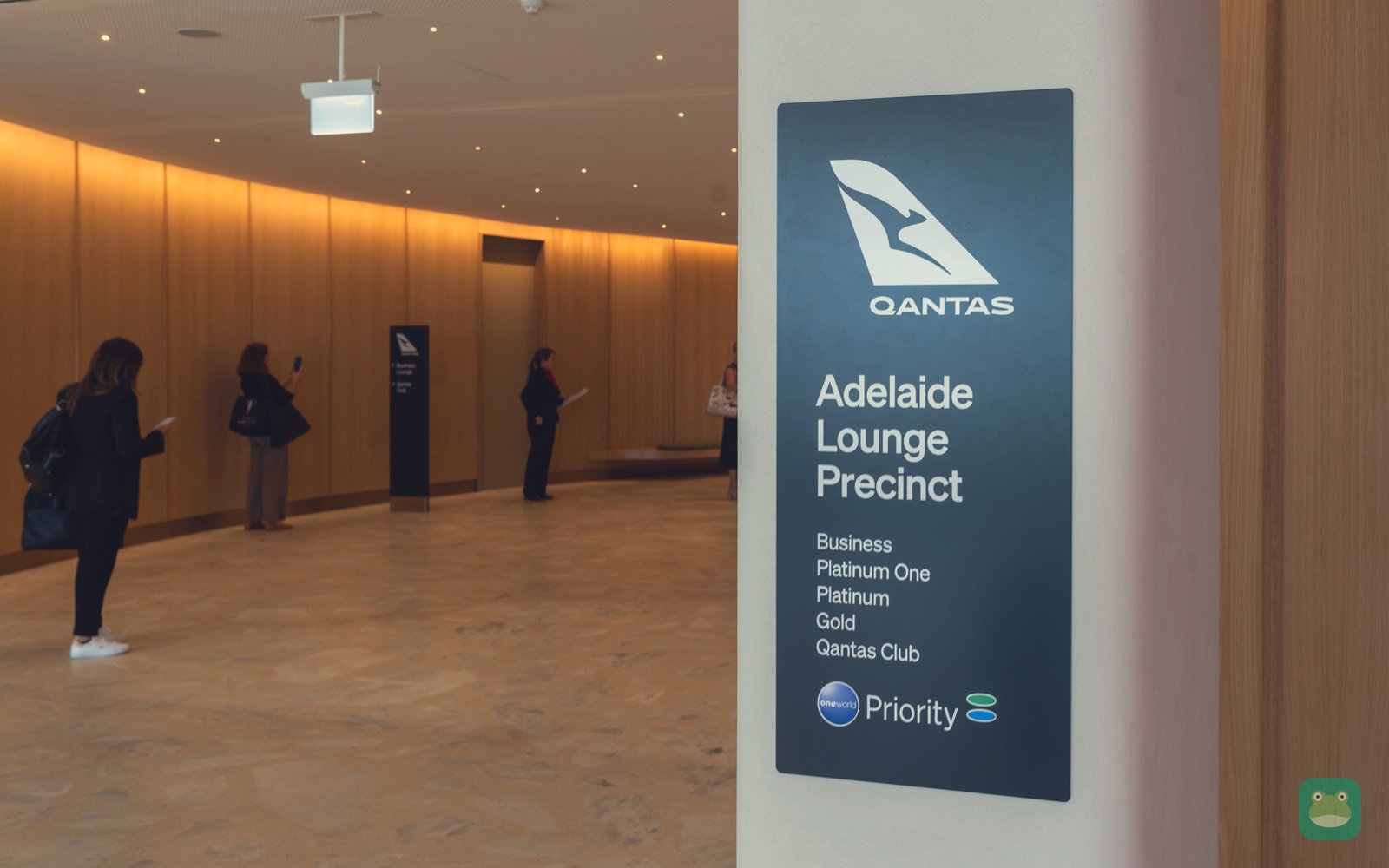 Qantas Domestic Business Lounge, Adelaide