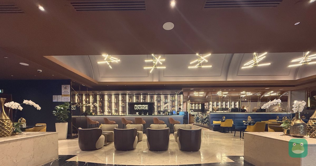 Sky Suite Airport Lounge, KUL Terminal 1 Satellite — main seating area