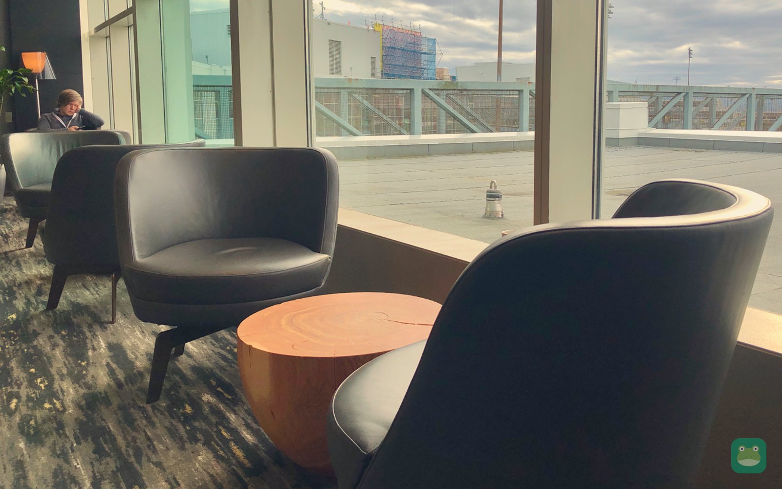Air Canada Signature Suite, YVR International Terminal — lounge seating