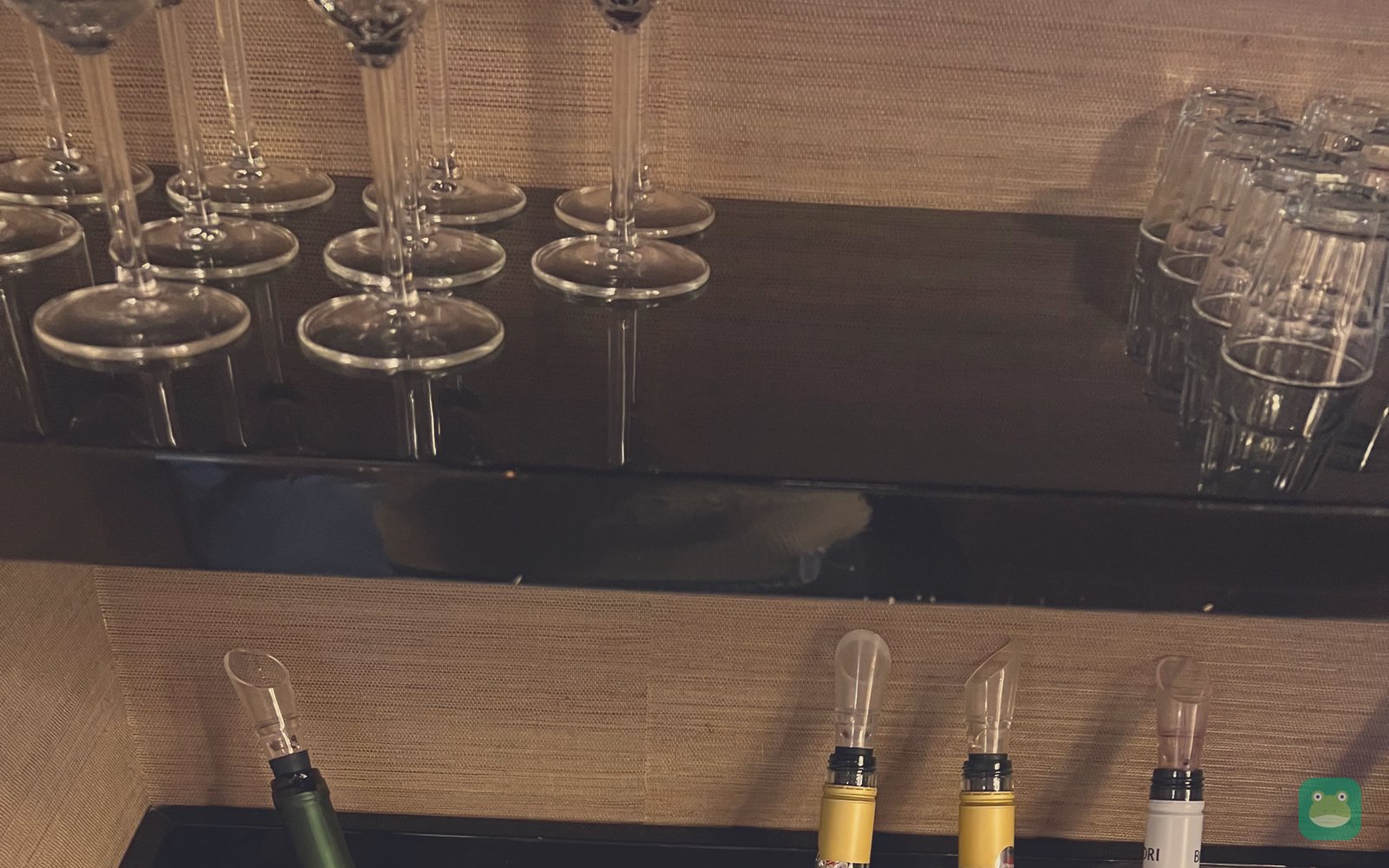 Wine selection, Platinum Lounge (Schengen), BUD (2023)