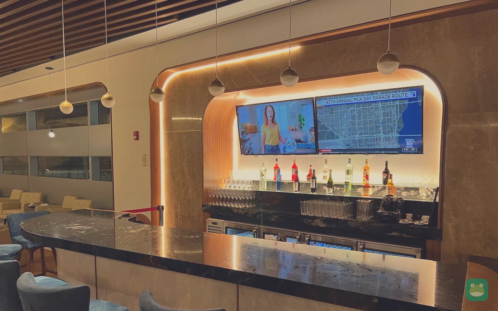Turkish Airlines Lounge (H), MIA Concourse H — bar