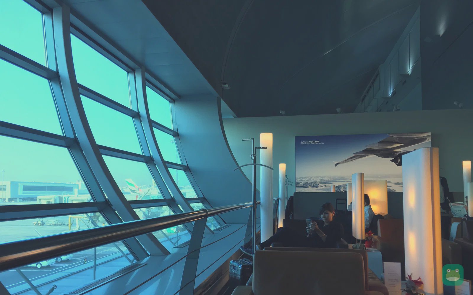 Lufthansa Lounge, DXB Terminal 1 (Concourse D) — lounge interior