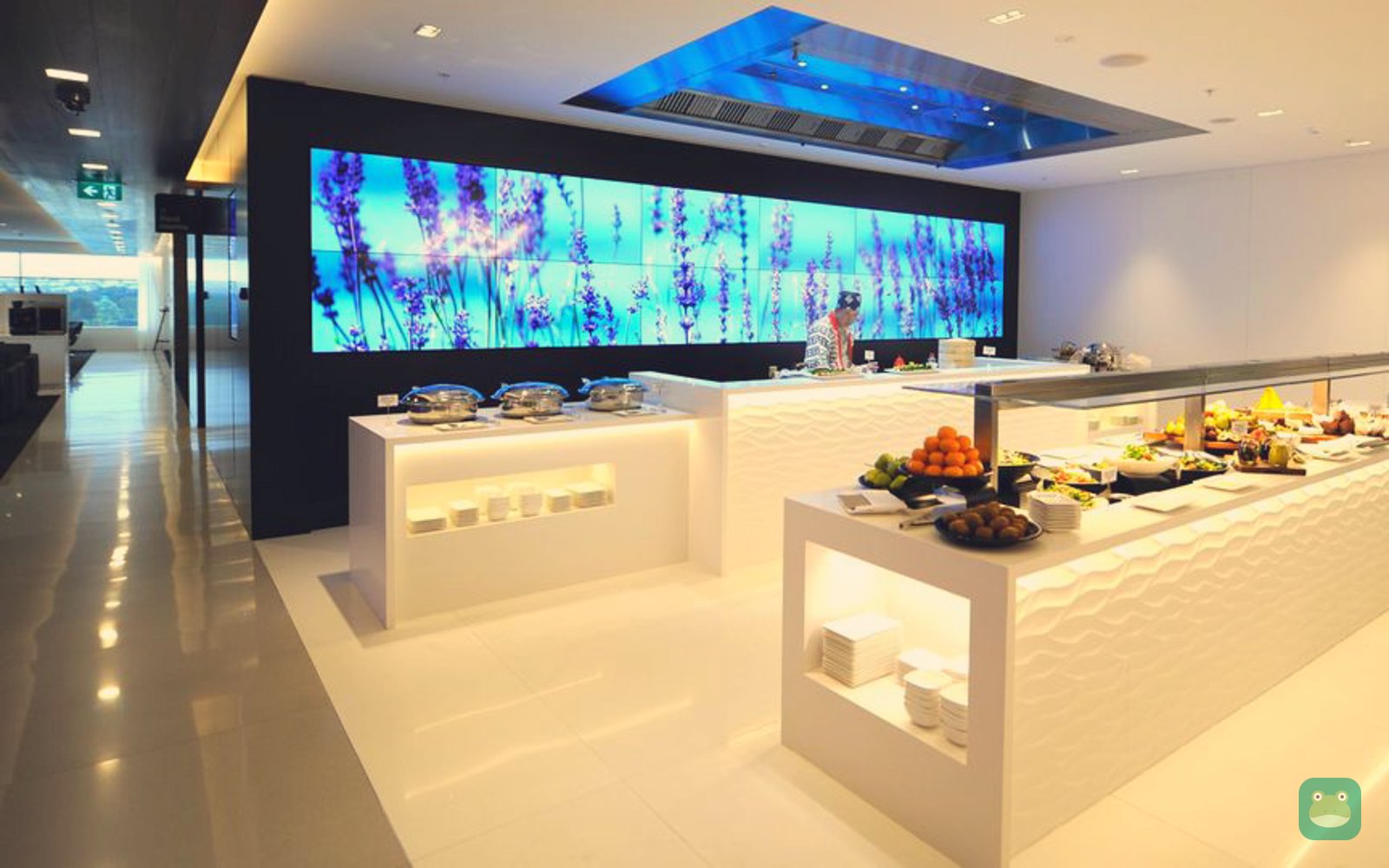 Air New Zealand Lounge, SYD Terminal 1 — live cooking station