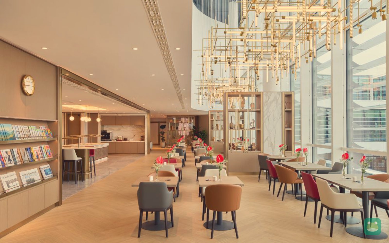 Emirates Lounge, MUC Terminal 1 — overview of the redesigned lounge