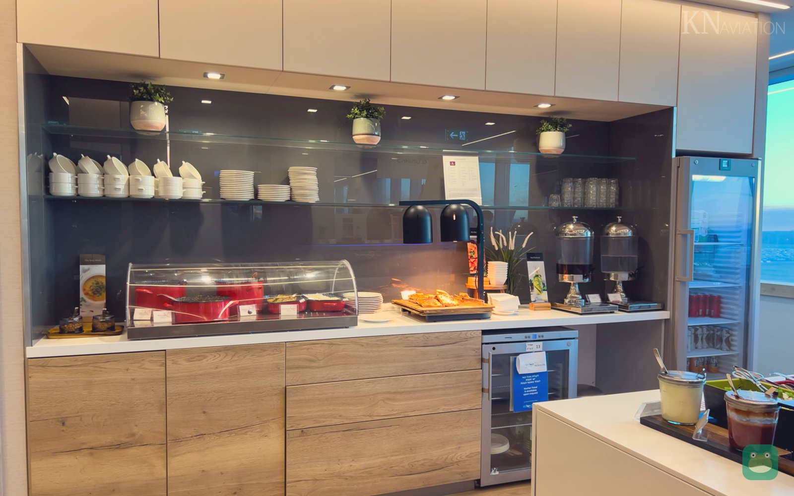 Plaza Premium Lounge, BUD Terminal 2B (2024)
