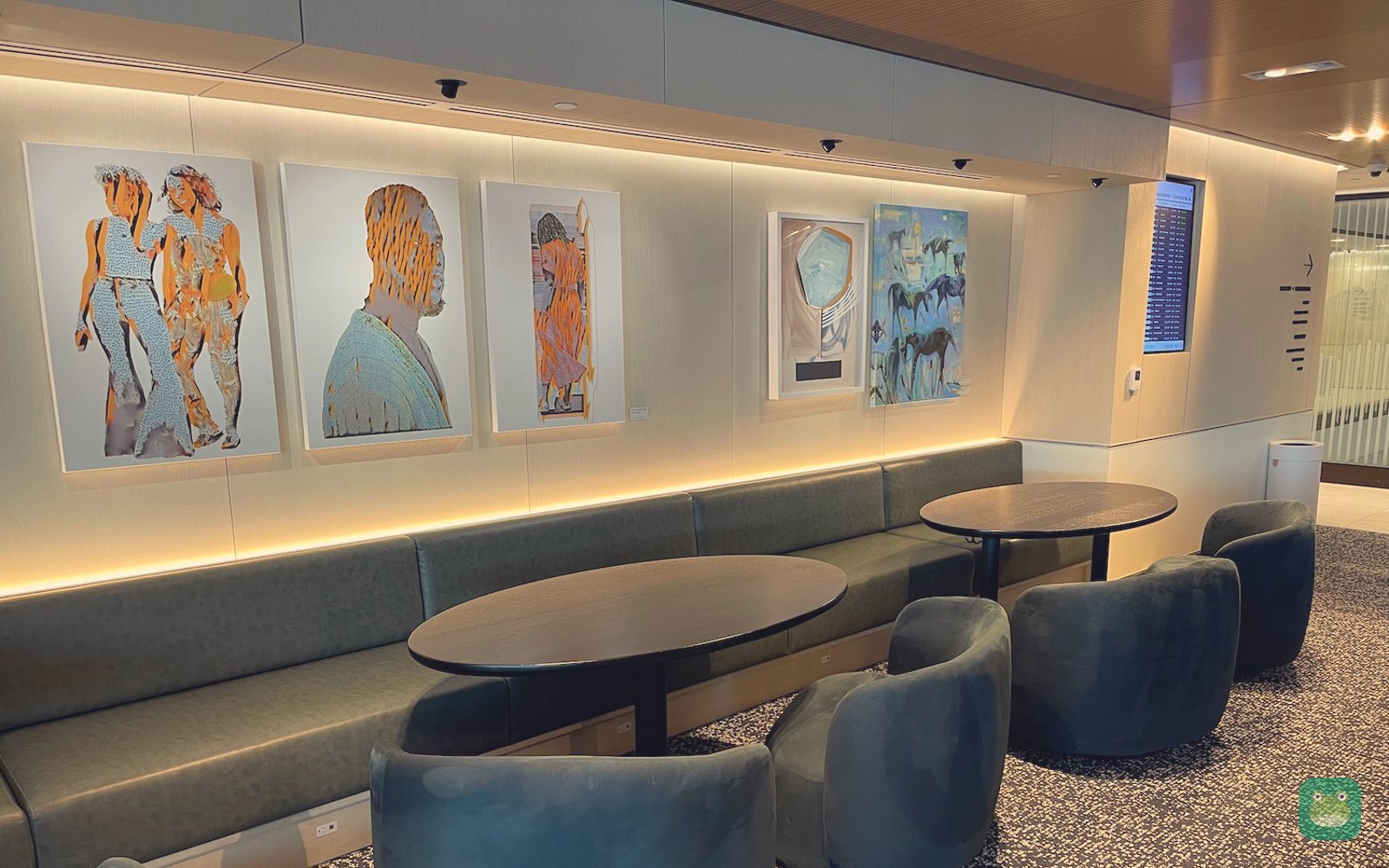 Capital One Lounge, DEN Concourse A — seating