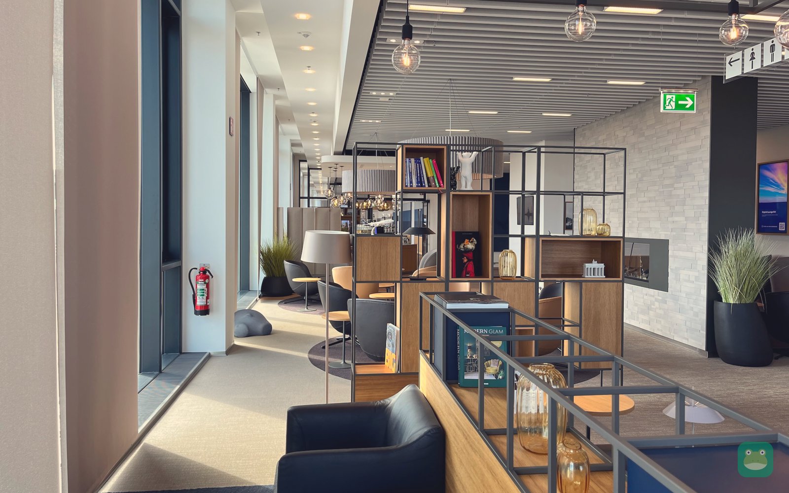 Lufthansa Senator Lounge, BER Terminal 1 (2024)