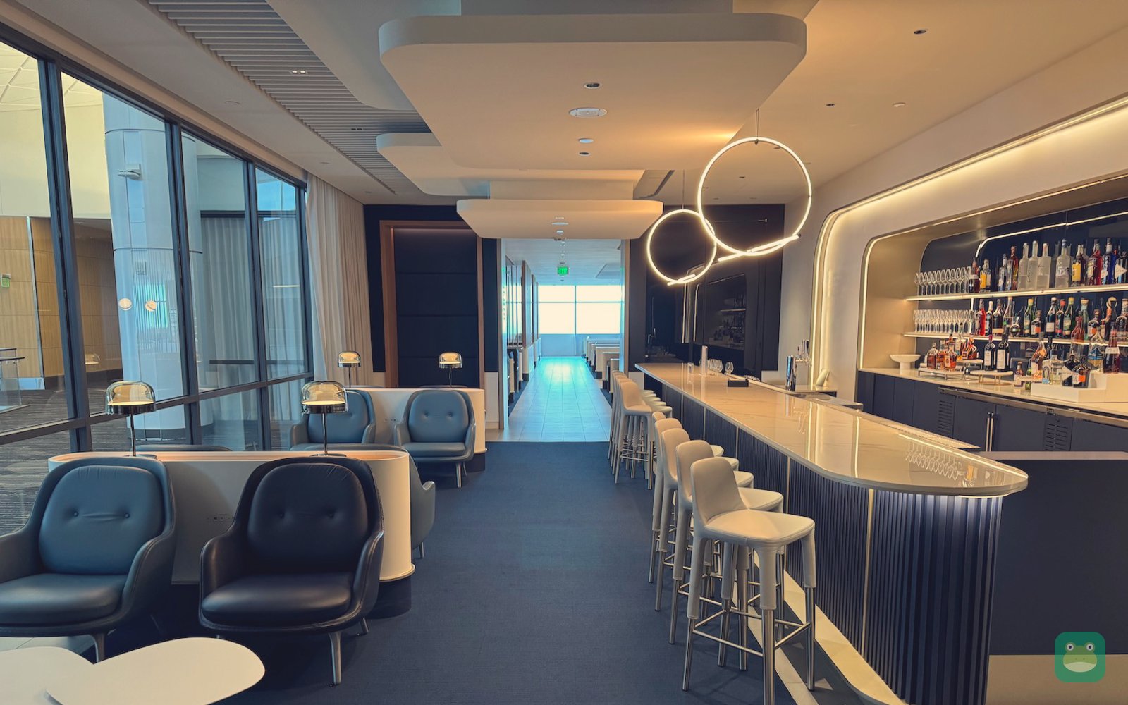 Air France Lounge, LAX Tom Bradley International Terminal — bar area