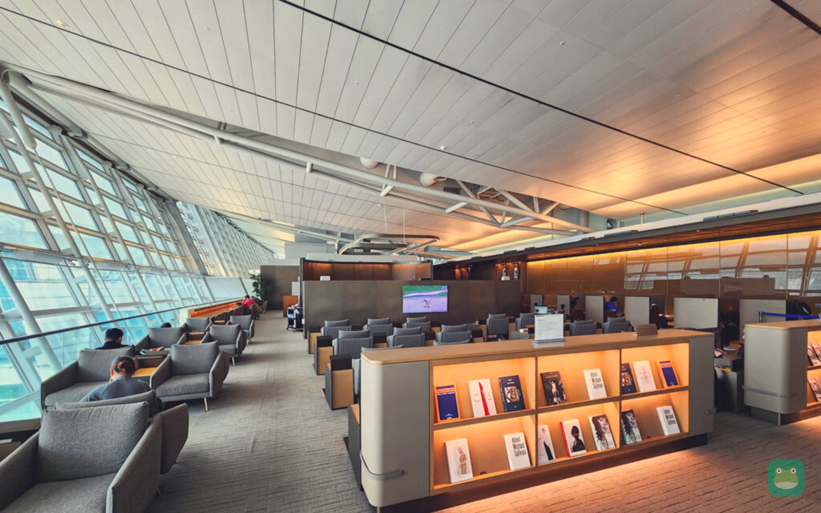 Asiana Business Lounge (Central), ICN Terminal 1 near Gate 26 — seating