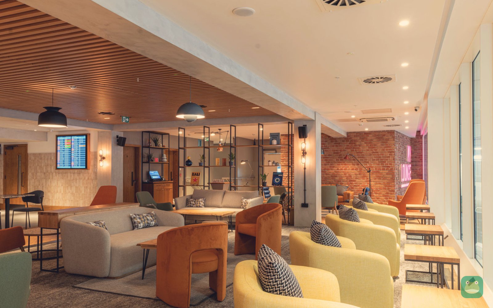 My Lounge, London Luton