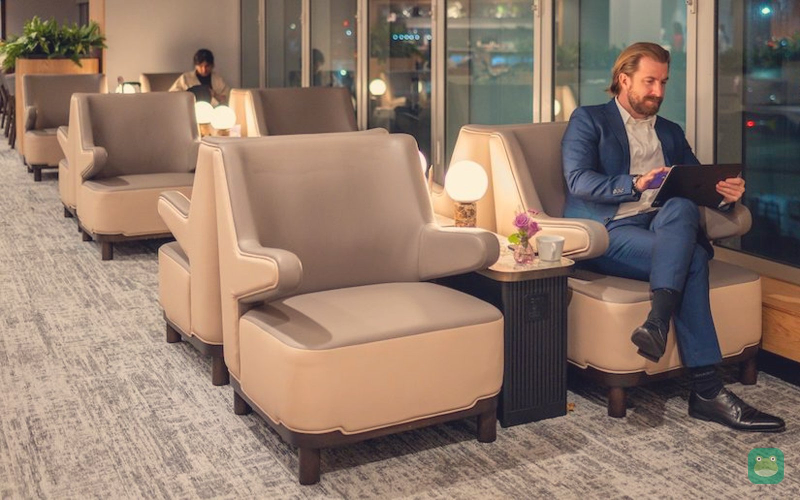 Lounge interior, Plaza Premium Lounge, Heathrow Terminal 4