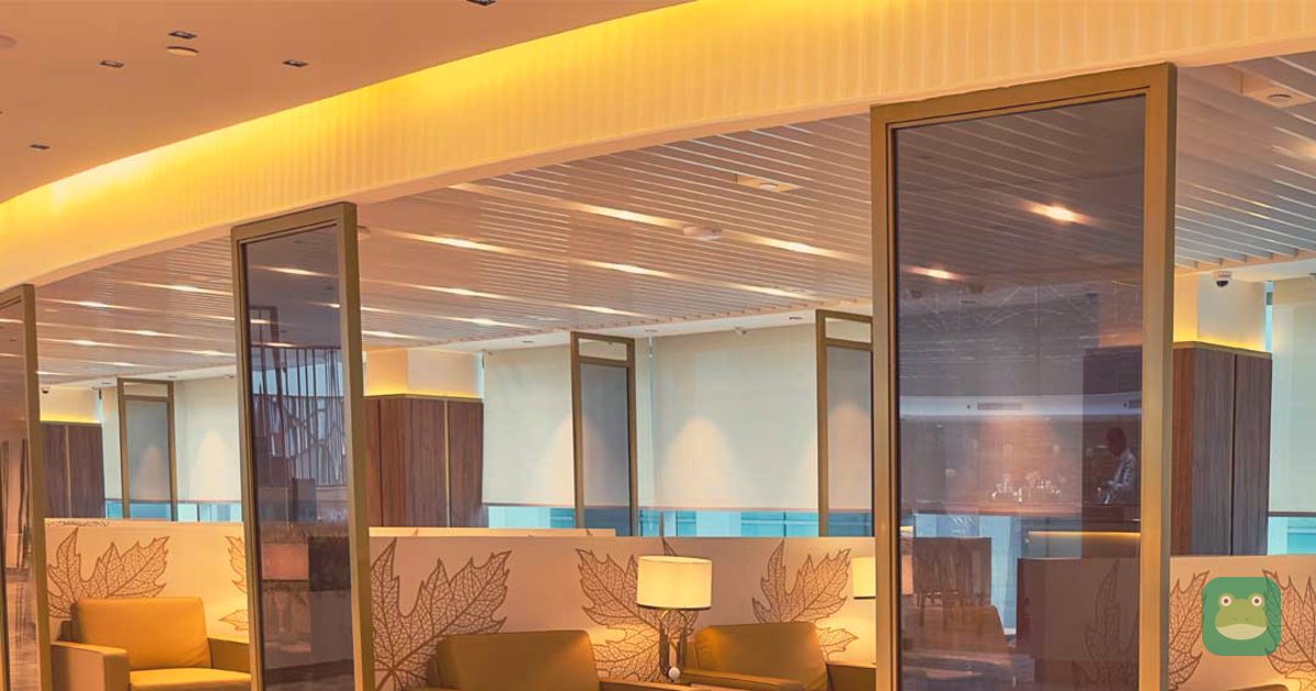 Seating area at Encalm Privé, Delhi Airport