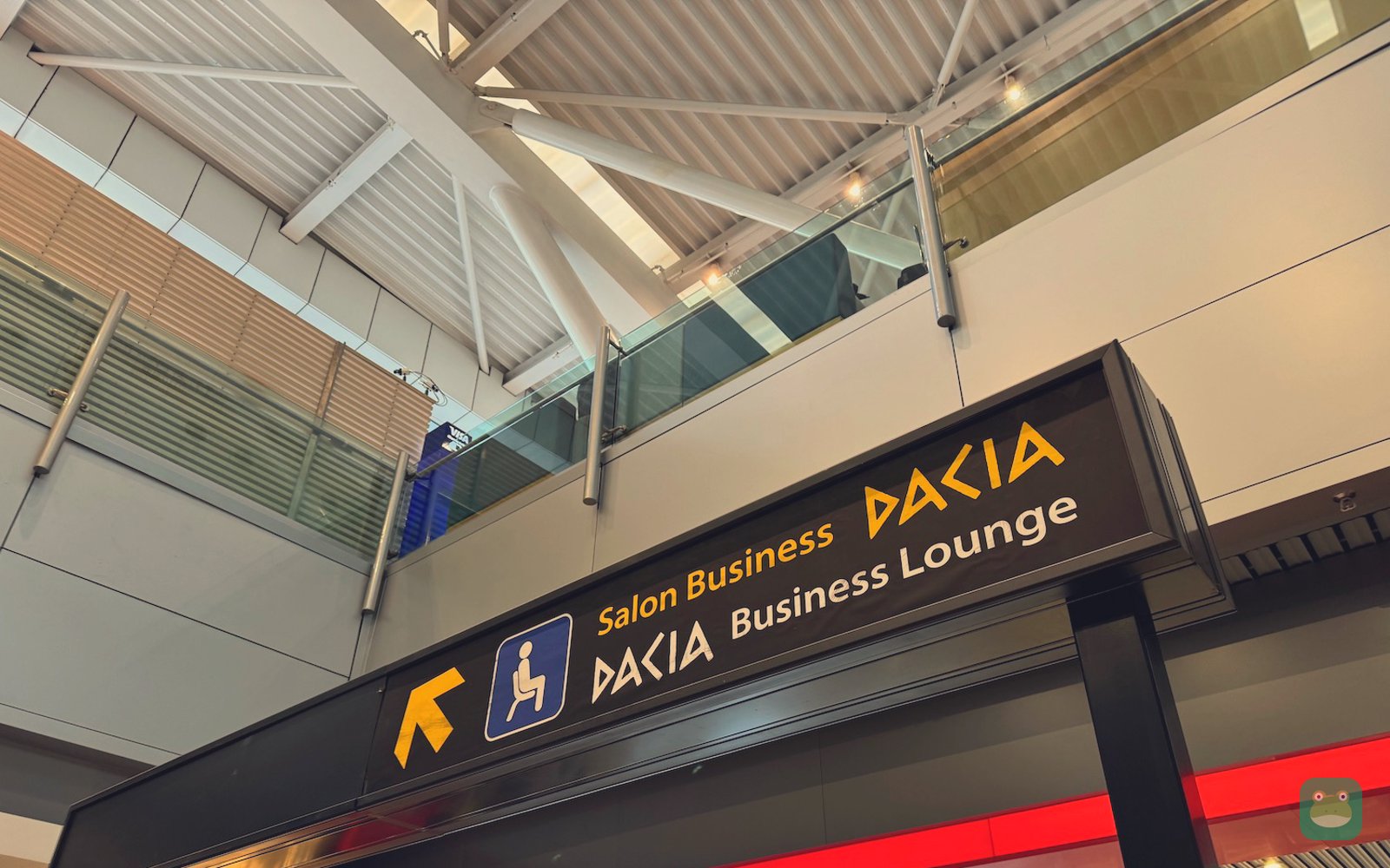 Dacia Business Lounge, OTP (2024)