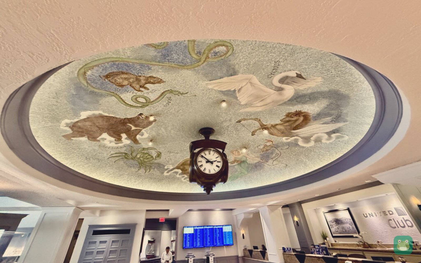 United Club (F), SFO Terminal 3 — rotunda with frescoed ceiling