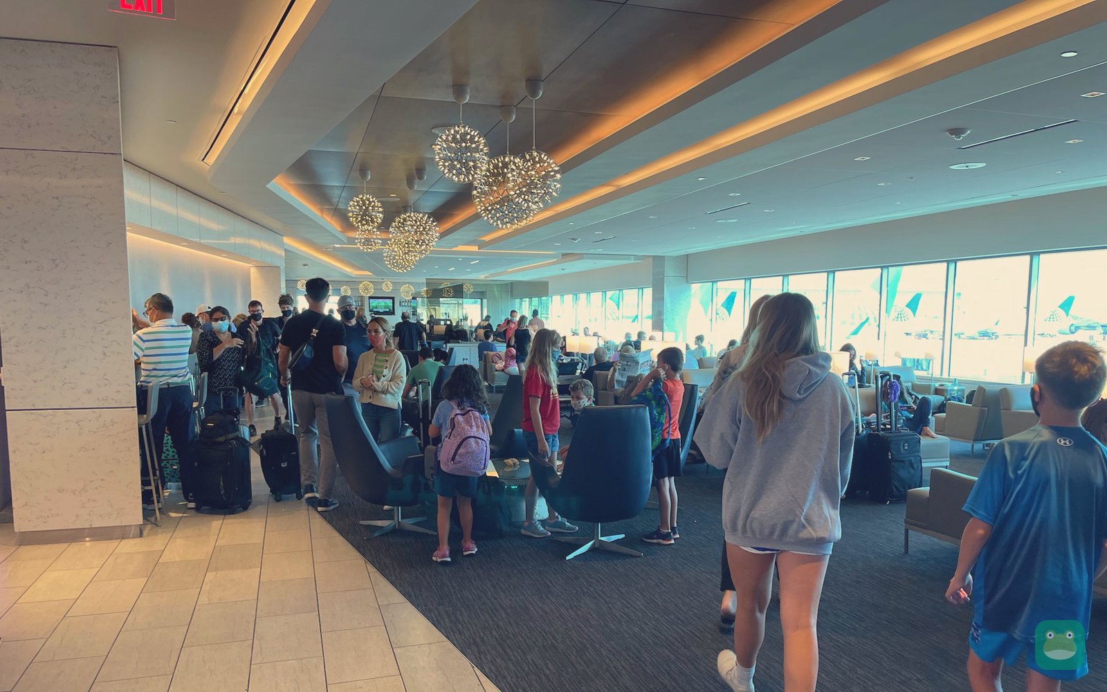 United Club (C north), IAH Terminal C — main seating