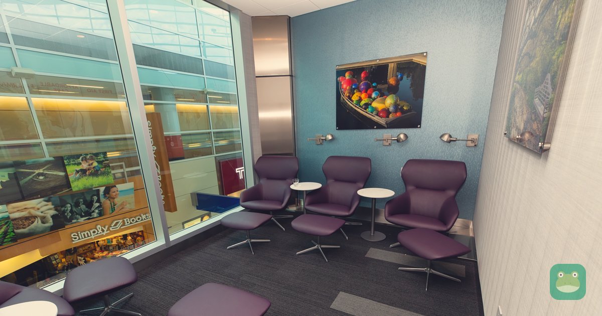 Seating area with apron view at The Club DFW