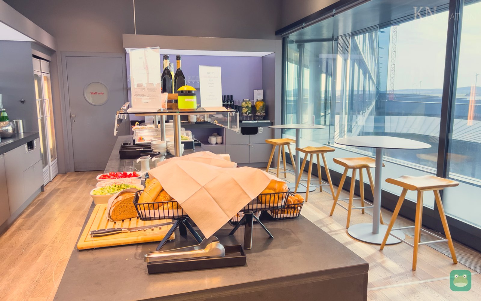 Austrian Senator Lounge, VIE G gates (2023)