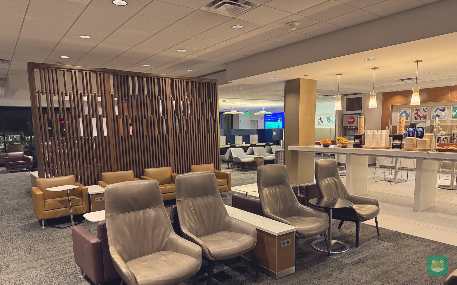 Delta Sky Club, ATL Concourse A (A17) — seating