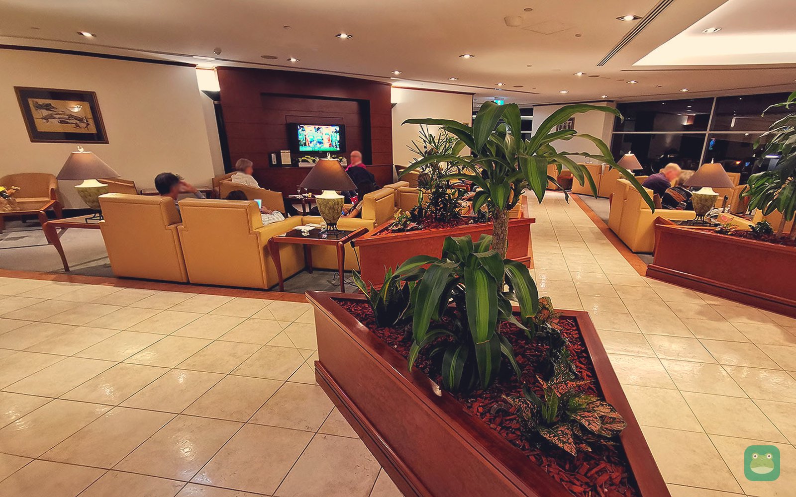 Emirates Lounge, SYD Terminal 1 — seating area