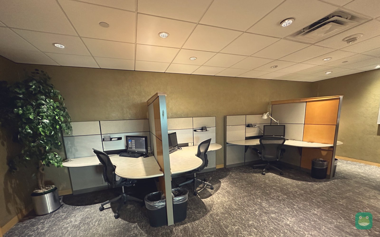 Air Canada Maple Leaf Lounge, YEG Main Terminal — lounge interior