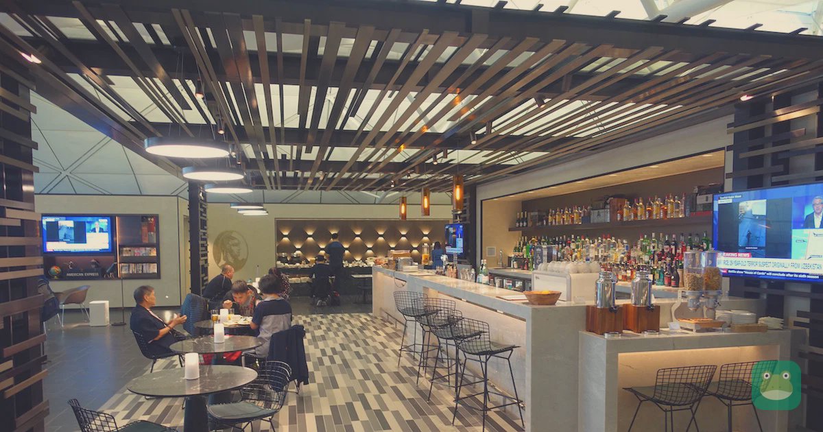 The Centurion Lounge, HKG Terminal 1 — bar area