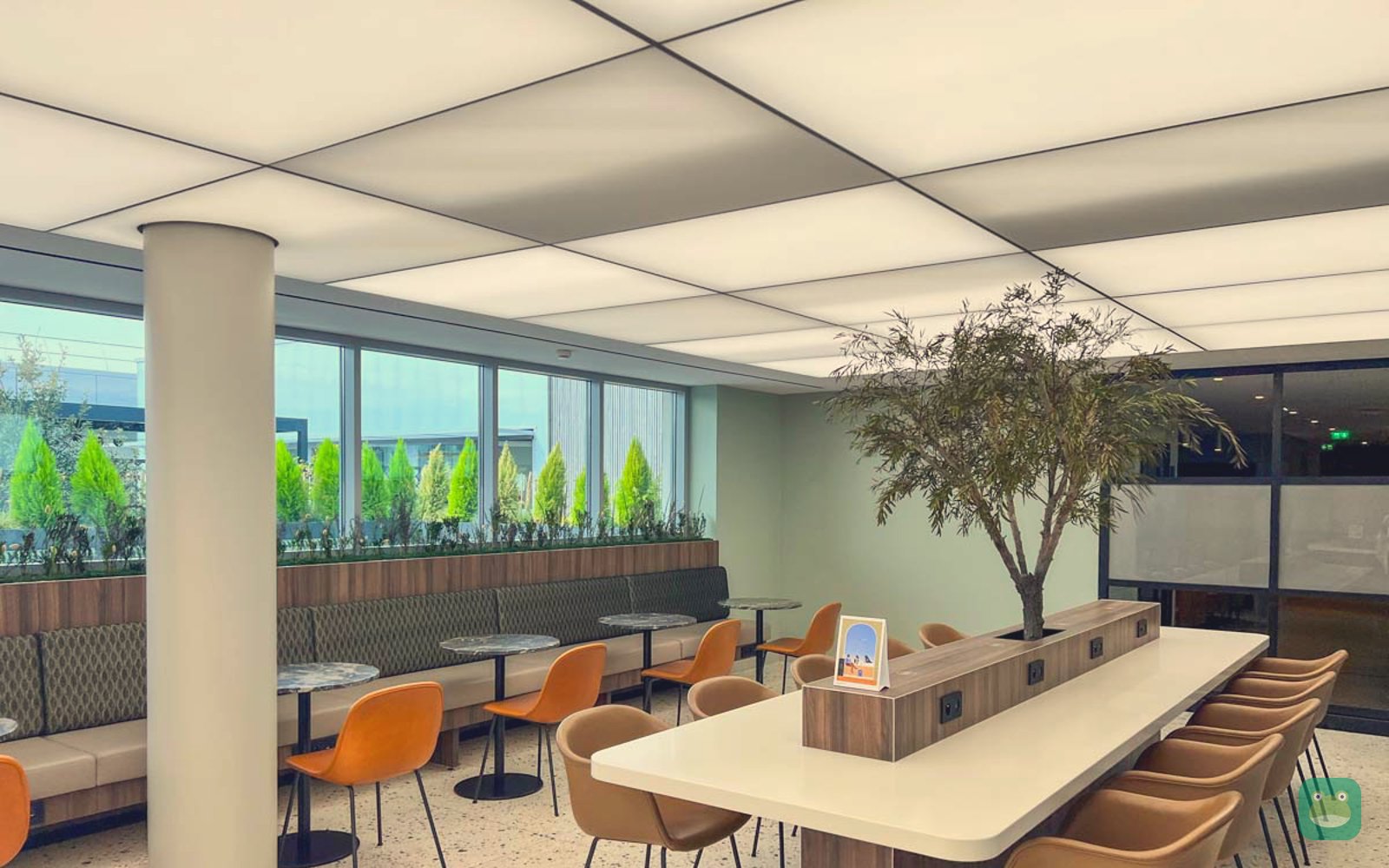 Winter garden, Star Alliance Lounge, Paris CDG Terminal 1