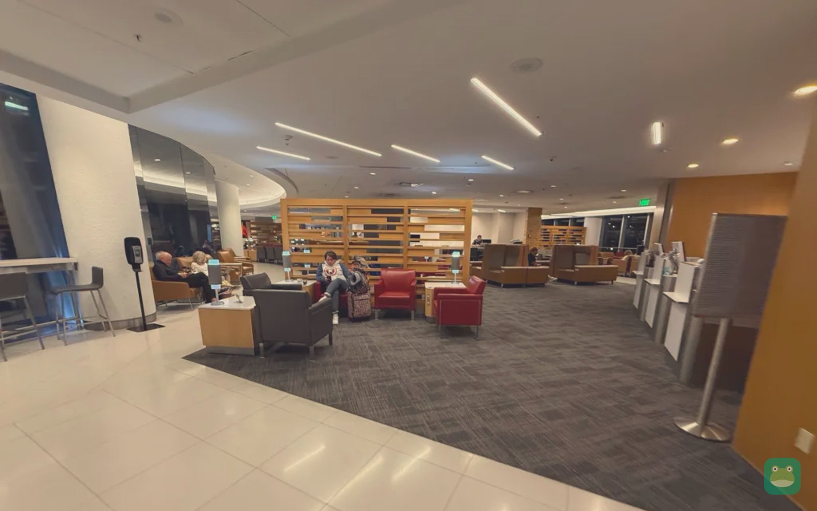American Airlines Admirals Club (D15), MIA Concourse D — lounge seating