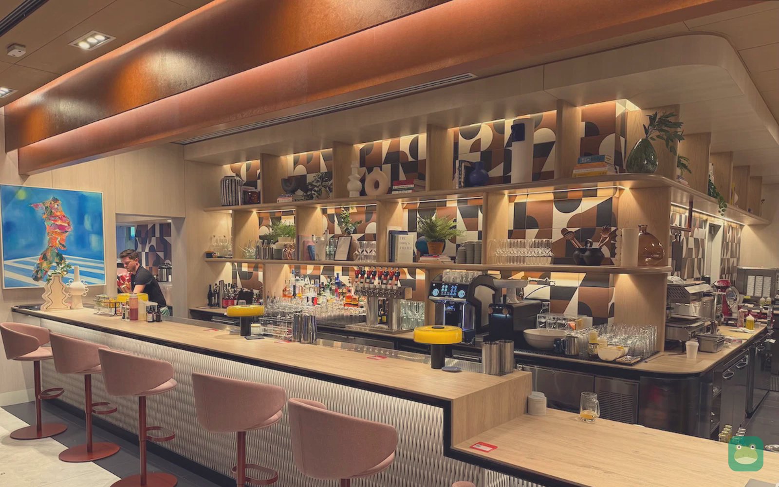 Capital One Landing, DCA Terminal 2 — bar seating