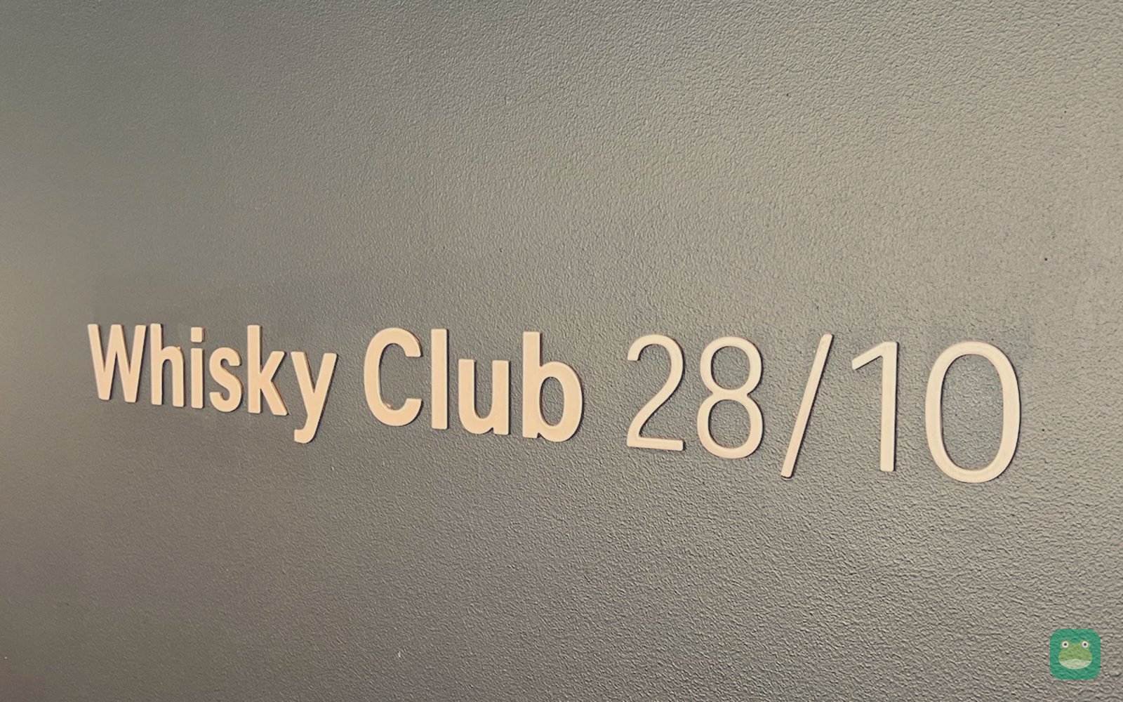 Whisky bar, SWISS Senator Lounge, Zurich Dock E