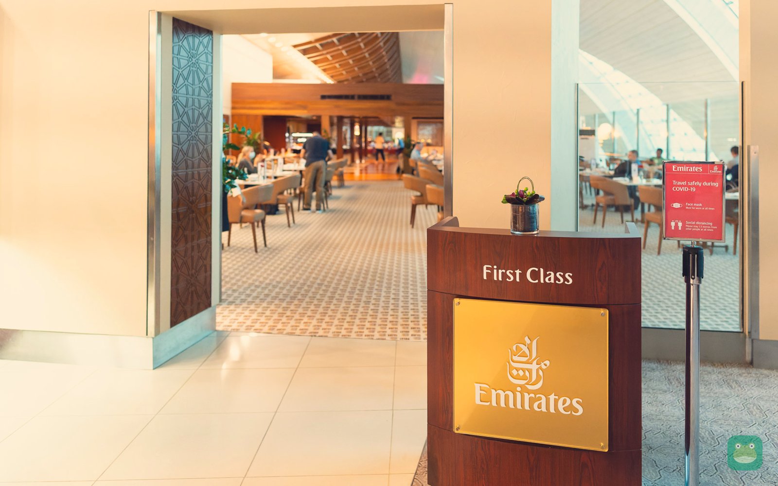 Emirates First Class Lounge, DXB Terminal 3 Concourse B — restaurant