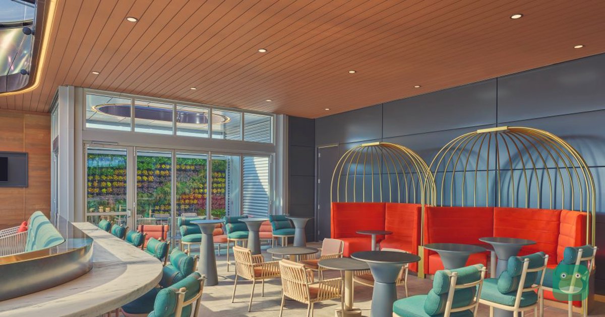 Sky Deck seating, Delta Sky Club MSP Concourse G