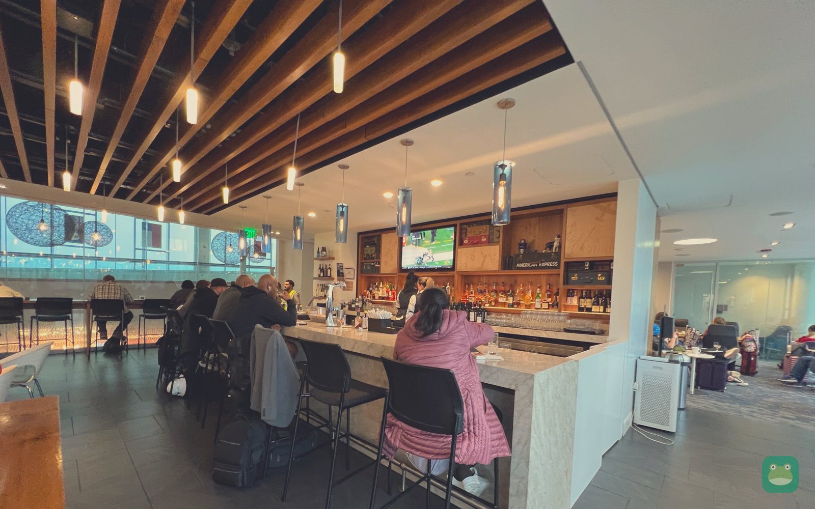 The Centurion Lounge, PHL Terminal A-West — bar