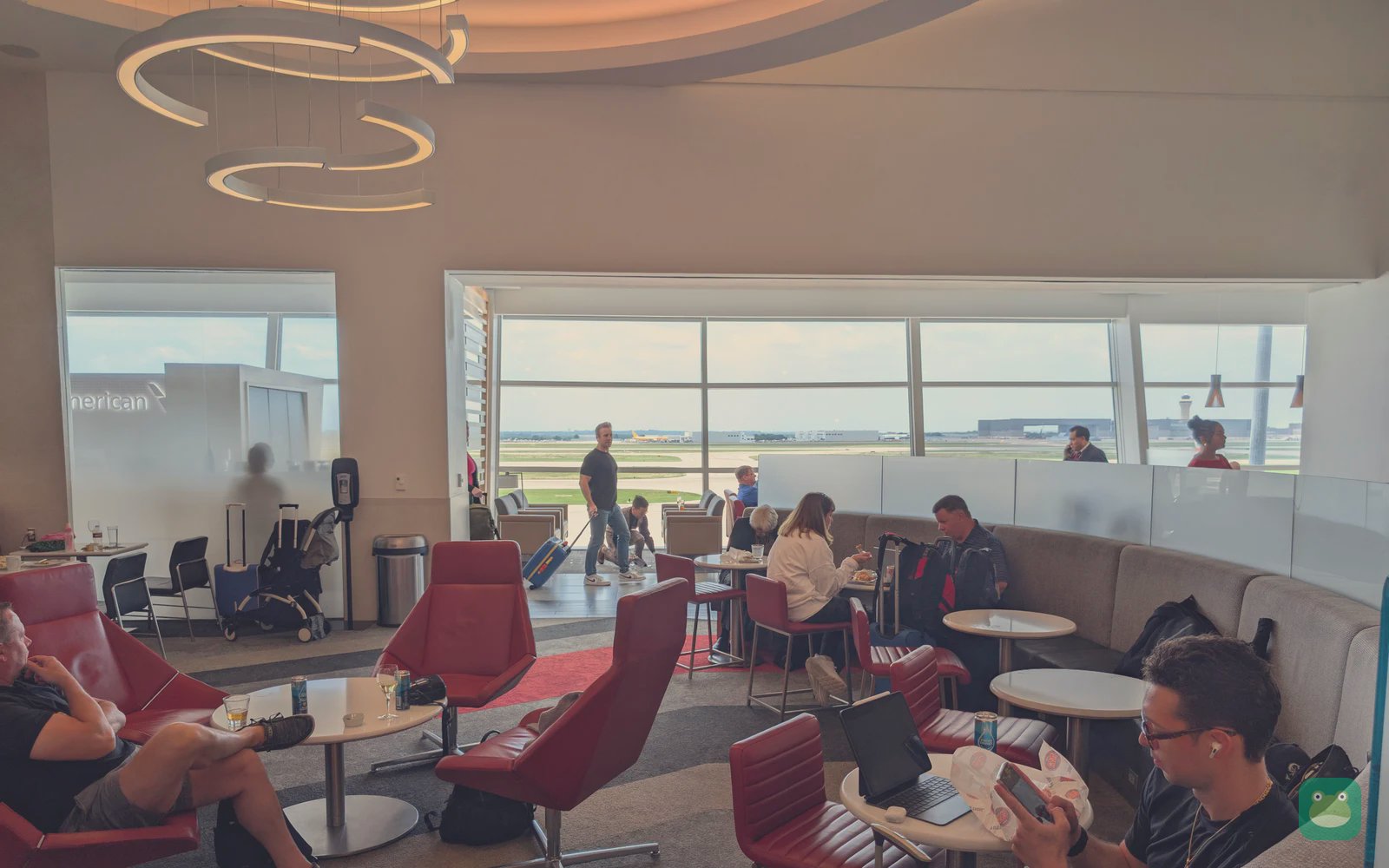 American Airlines Flagship Lounge, DFW Terminal D — main seating