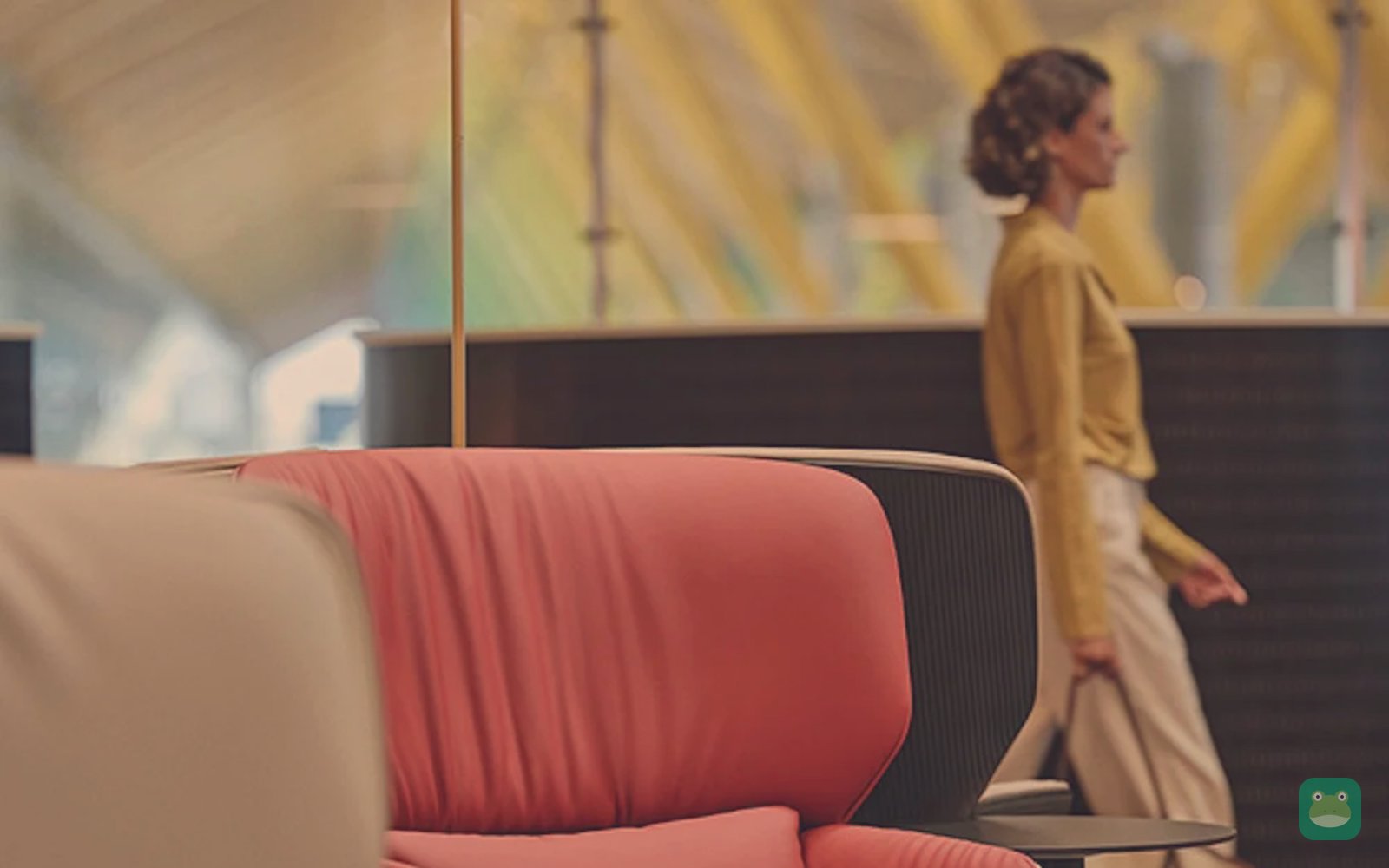Seating in the Iberia Emerald Lounge Sorolla, MAD Terminal 4