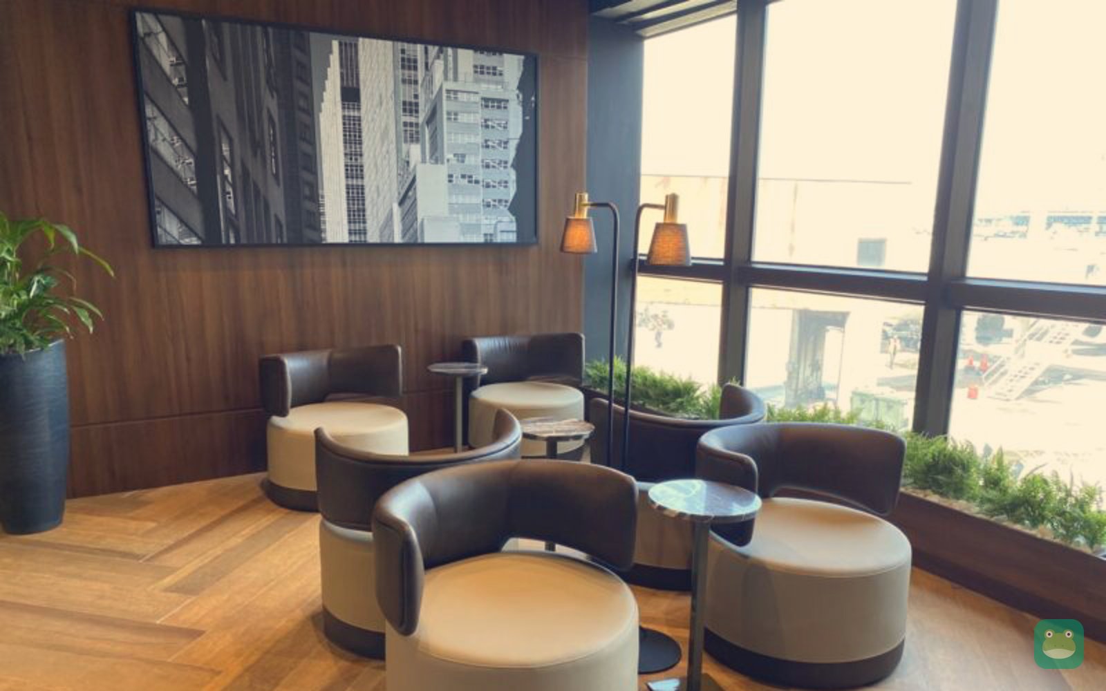W Premium Lounge – The West, GRU Terminal 2 — main seating area