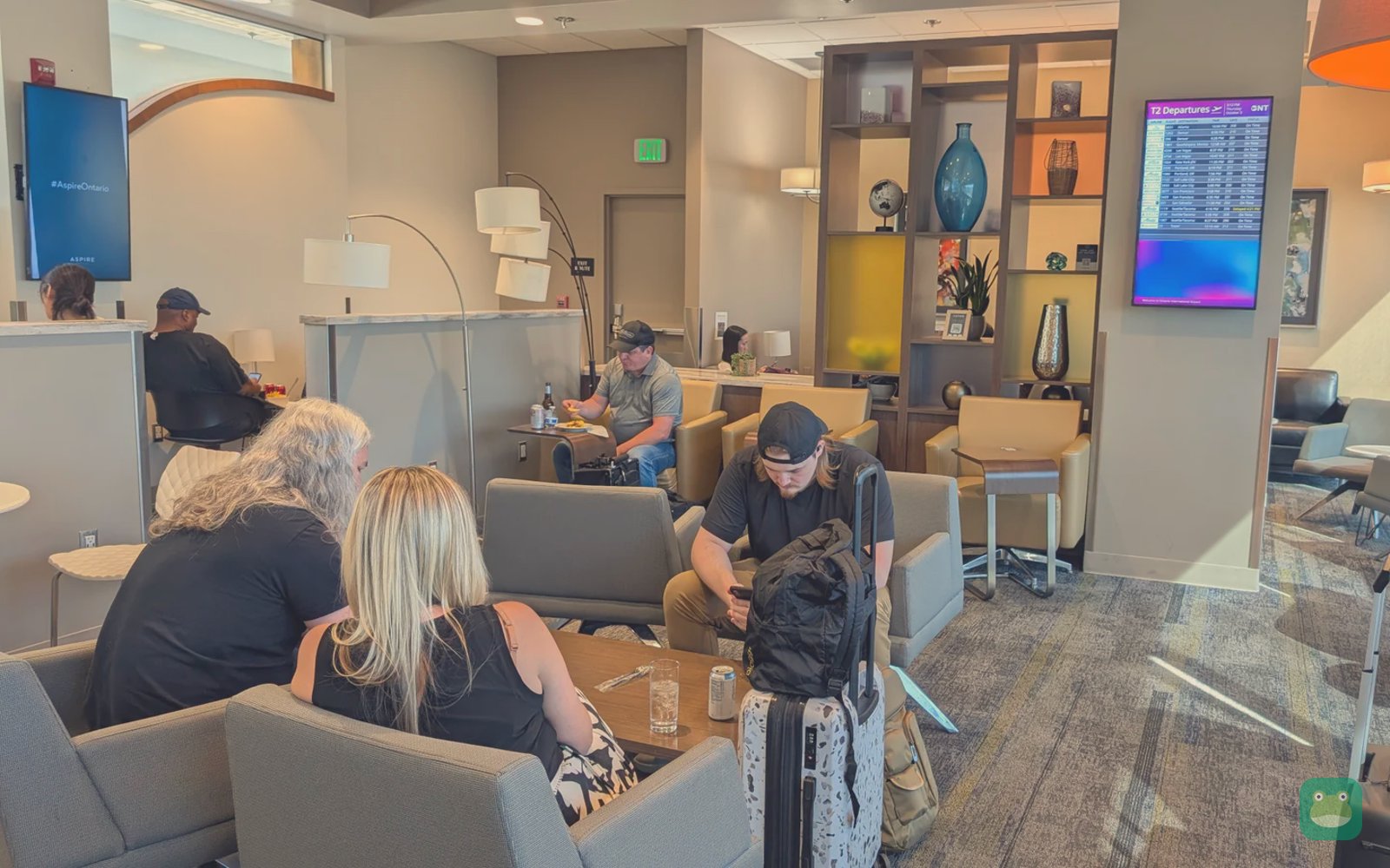 Aspire Lounge, ONT Terminal 2 — main seating area