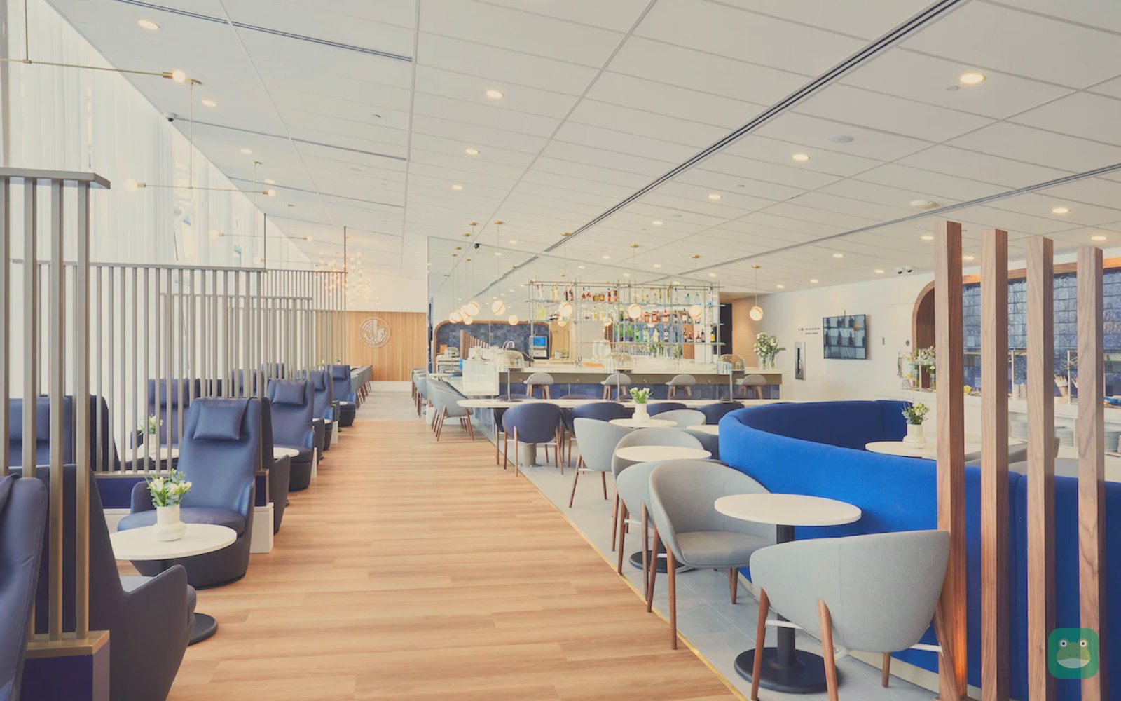 Air France-KLM Lounge (gate 57), YUL Domestic/International Jetty — lounge interior