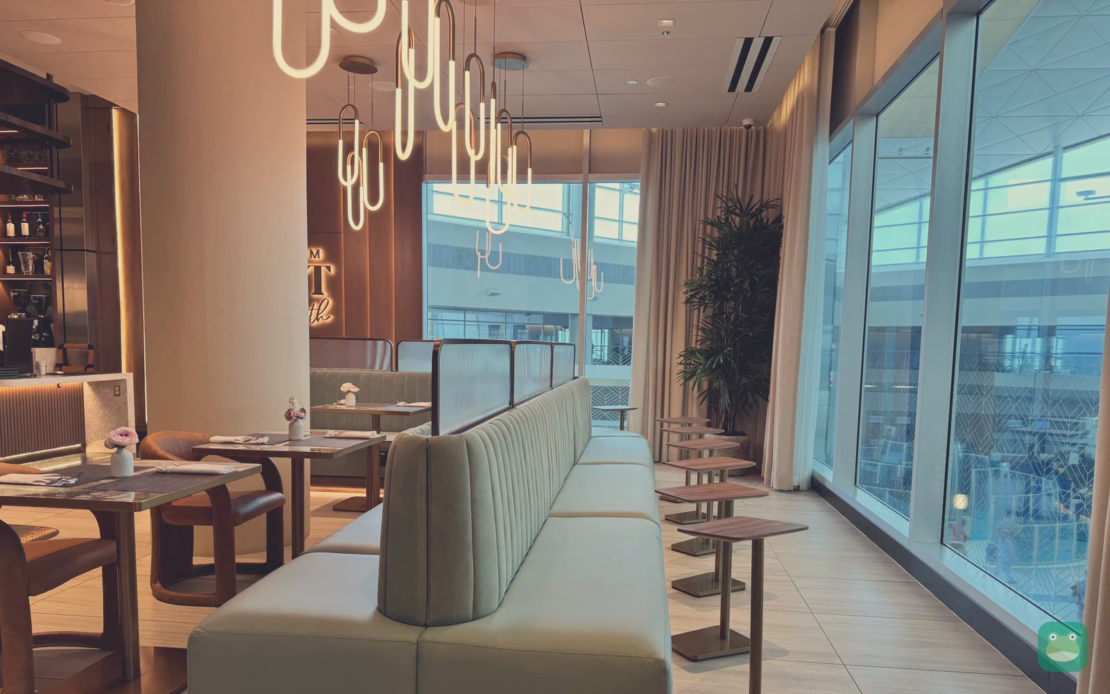 Plaza Premium First, DFW Terminal D — lounge seating
