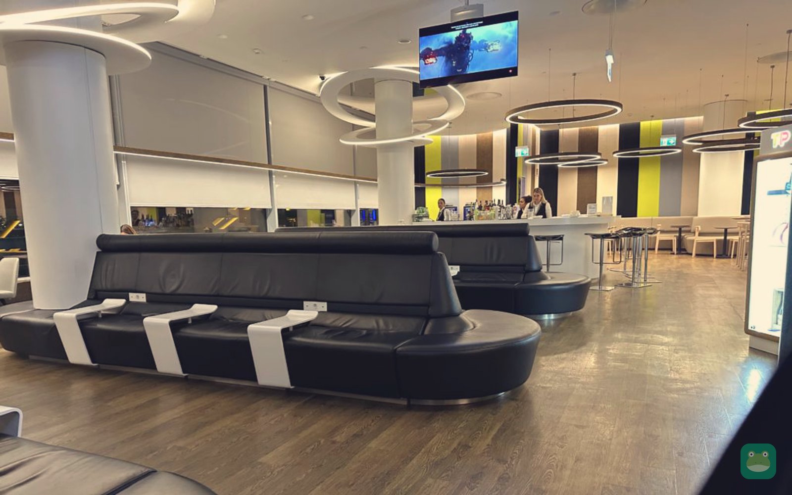 Seating in TAP Premium Lounge Tejo, Lisbon