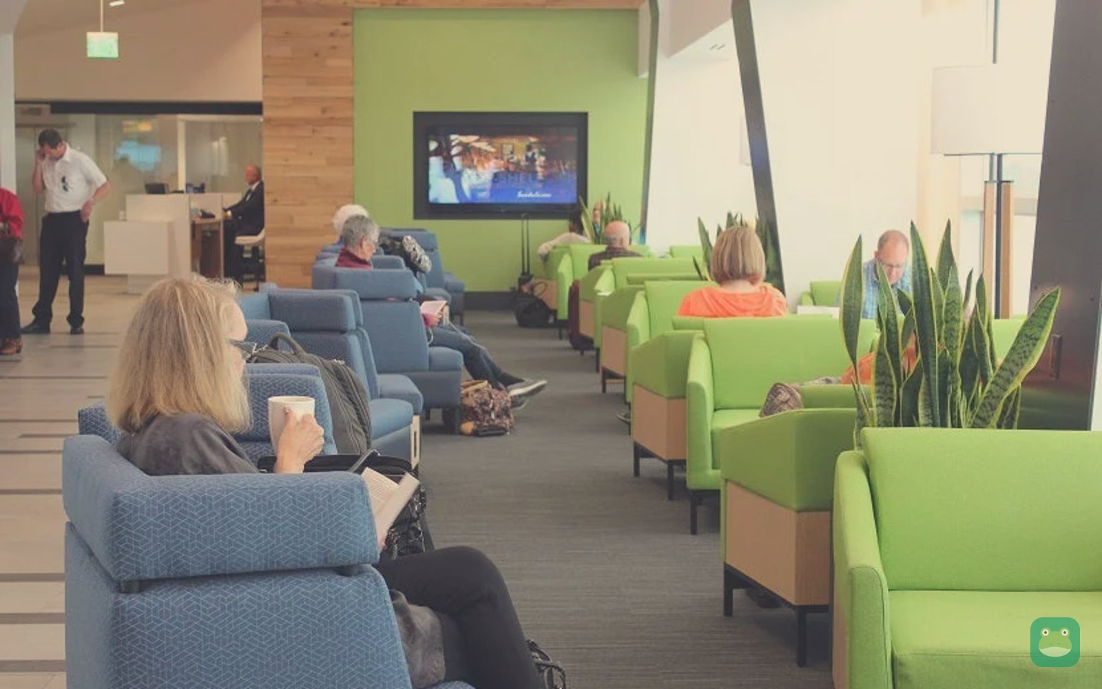 Alaska Lounge (C), SEA Concourse C — main seating