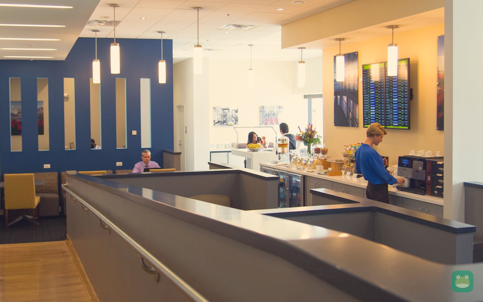 The Club BWI, BWI Concourse D — lounge interior