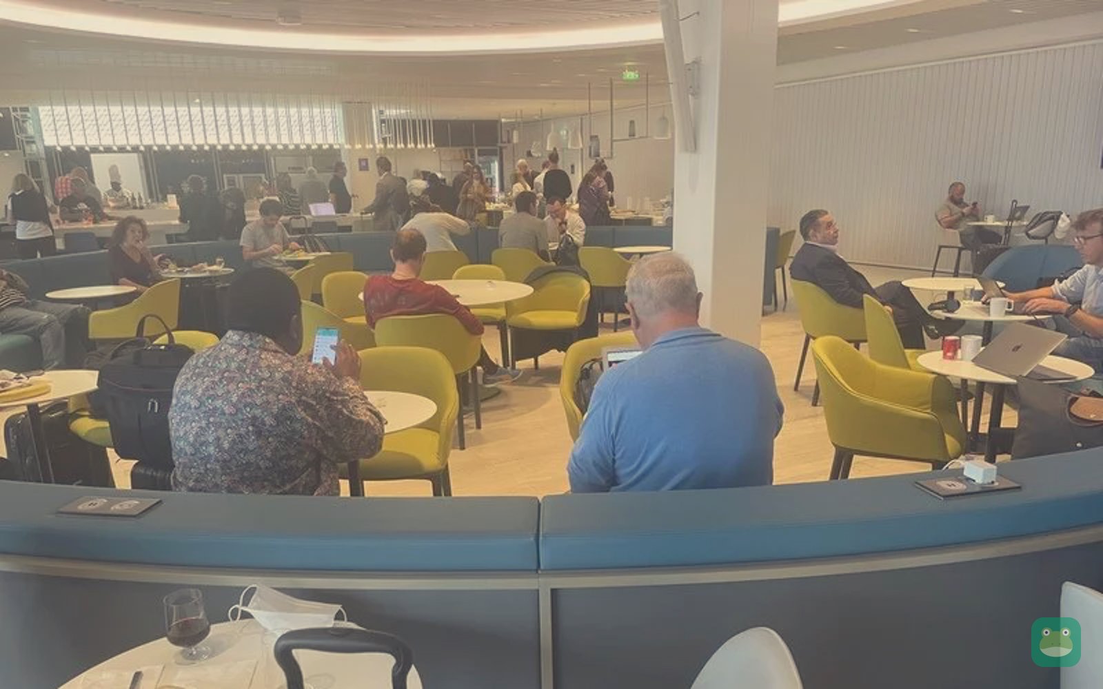 Seating and food stations, Air France Lounge Hall L, Paris CDG Terminal 2E