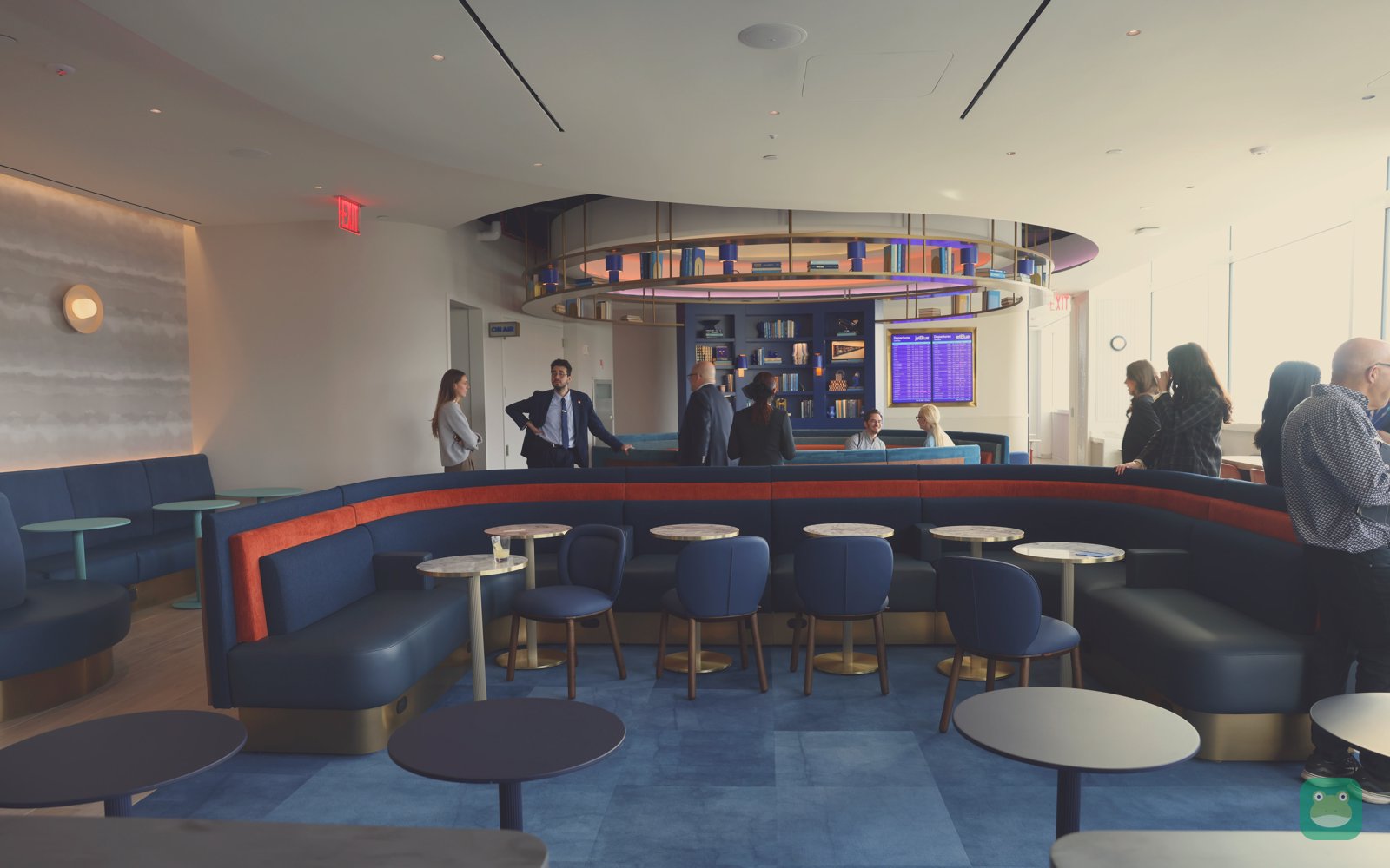 BlueHouse, JFK Terminal 5 — upstairs main seating