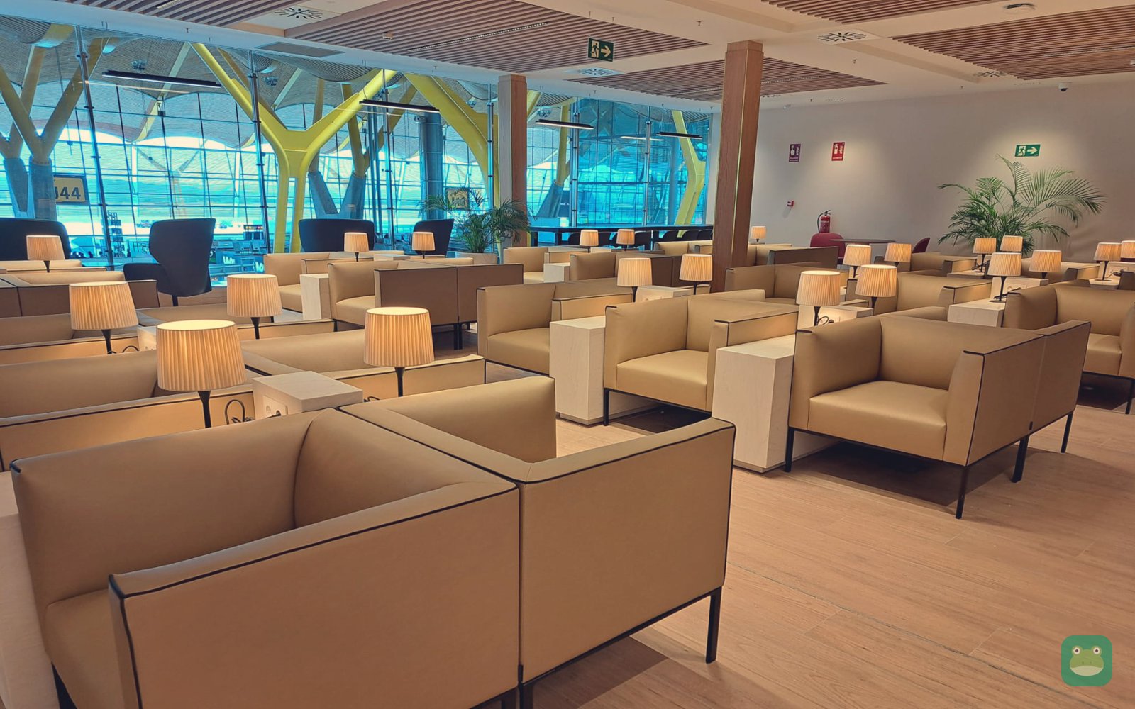 Lounge seating, Sala VIP Retiro, MAD Terminal 4